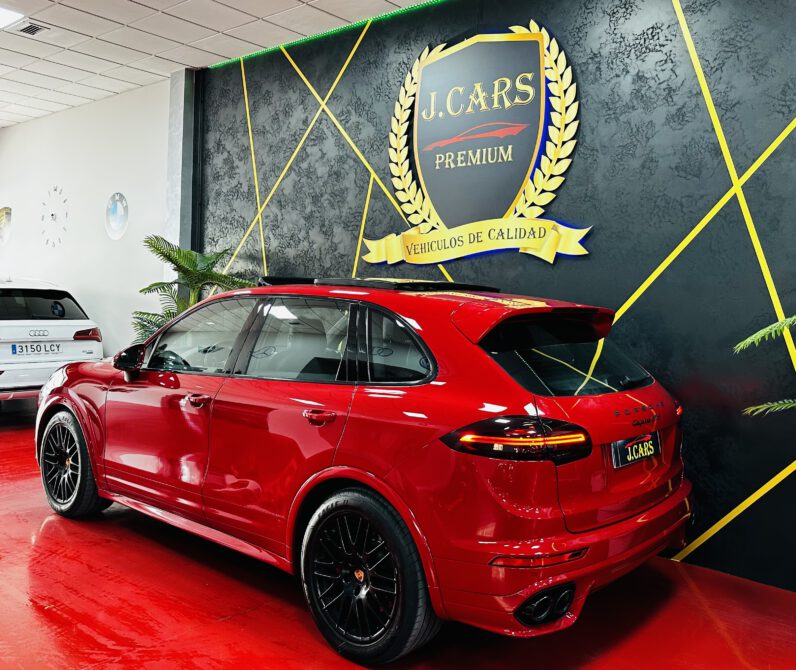 PORSCHE CAYENNE ( GTS ) 440CV